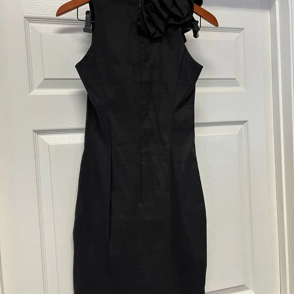 Cache Black Shoulder Ruffle Little Black Dress sz 6 EUC - Picture 3 of 5